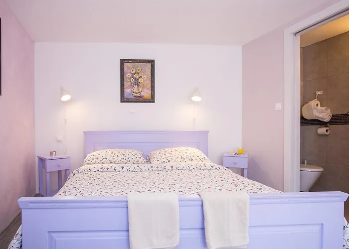 Smokovec Holiday home Vrbnik (Primorje-Gorski Kotar)